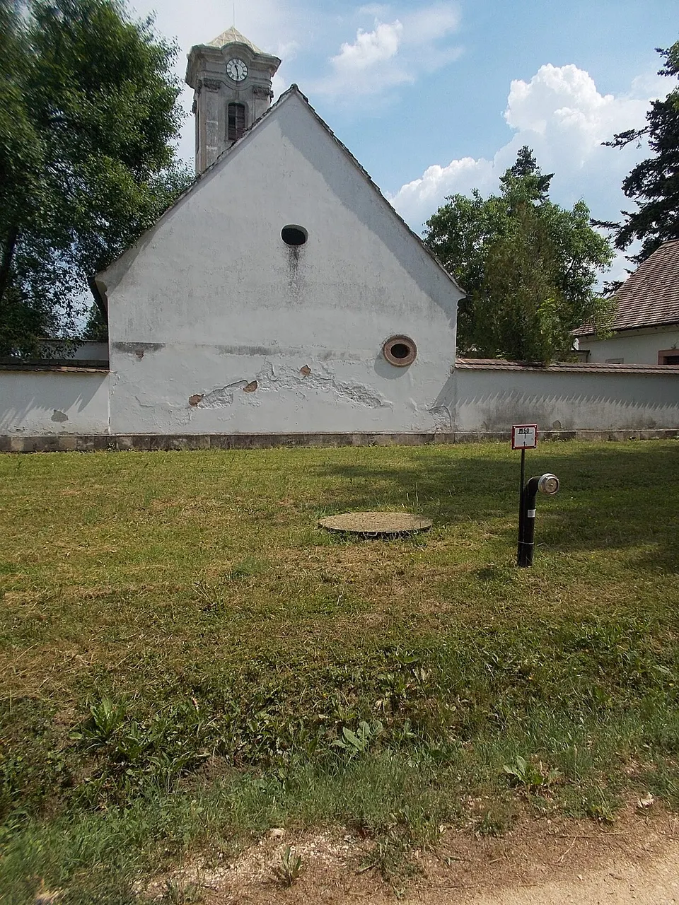 Nepomuki Szent János templom tornya