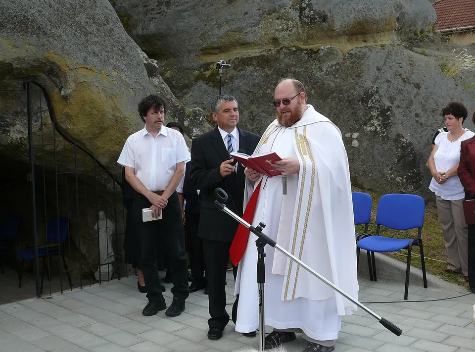 Sziklakápolna