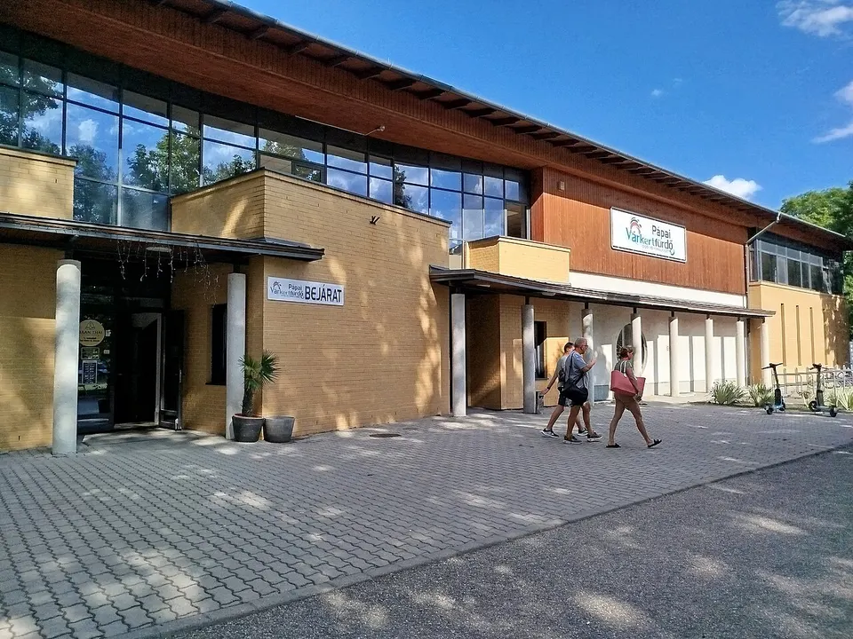 Várkert Fürdő