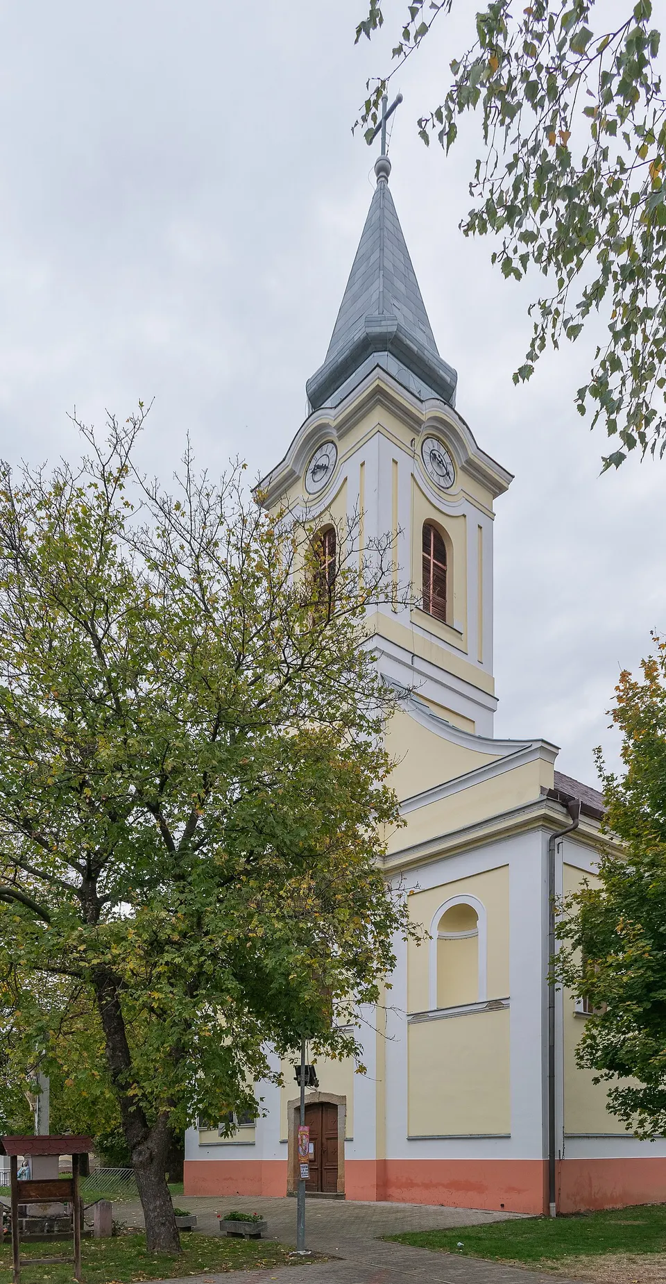 Faluház