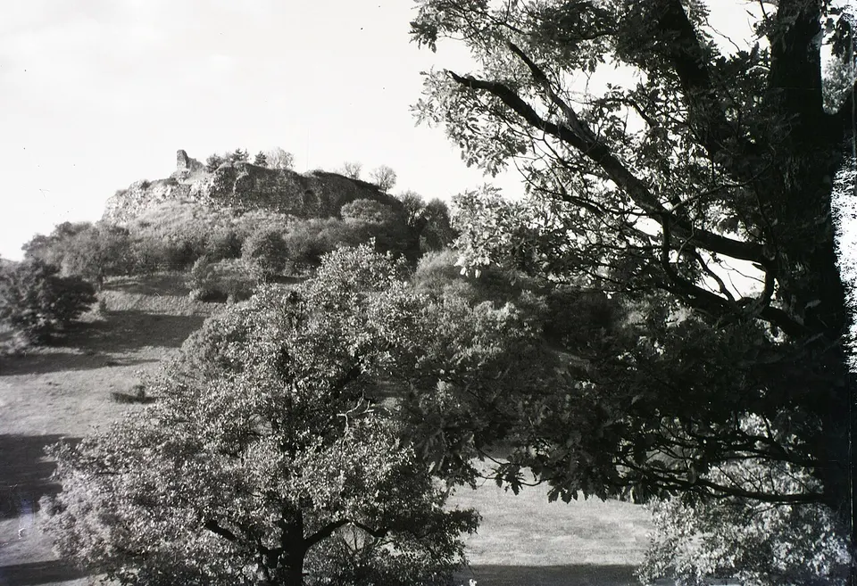 Várrom