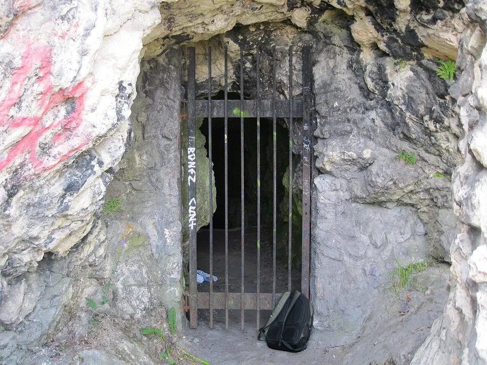 Tábor-hegyi-barlang