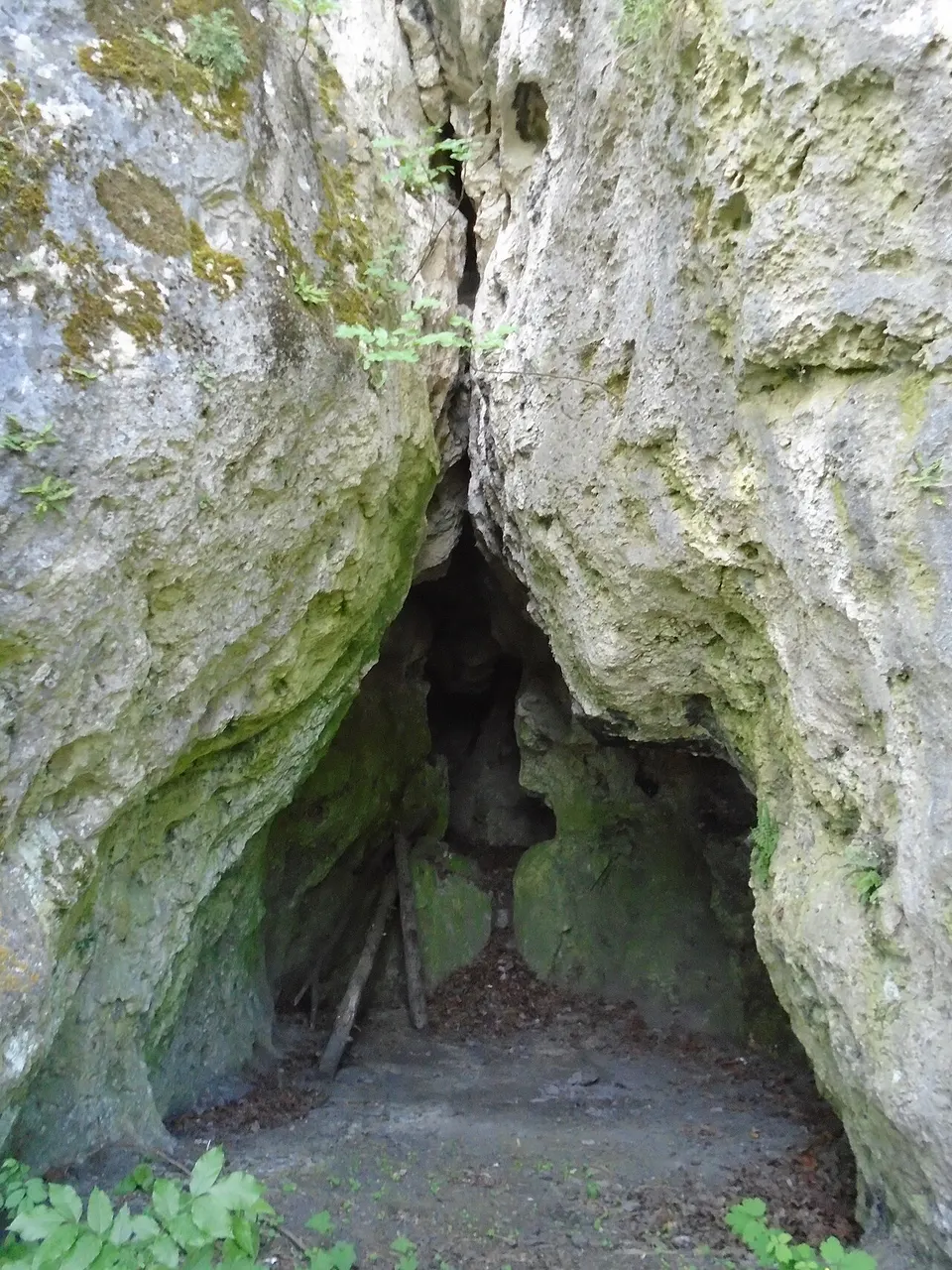 Nagyszénási-barlang