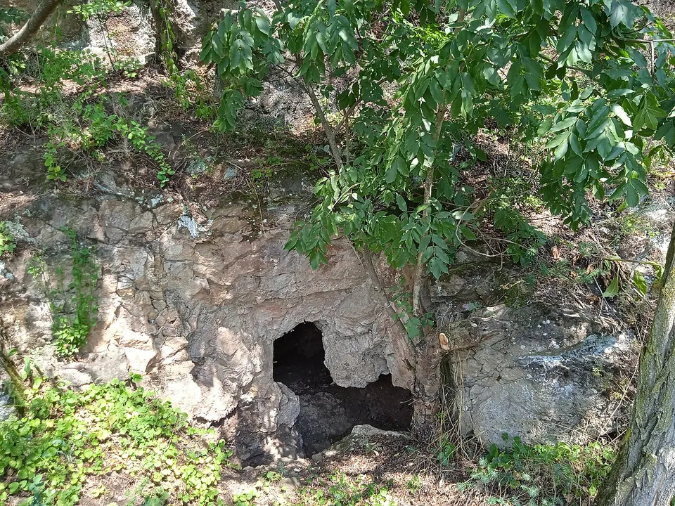 Vendel-hegyi 2. sz. barlang