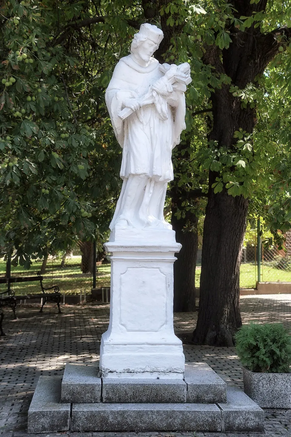 Bábolnai Arborétum és Állatpark