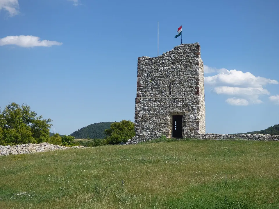 Essegvár romjai
