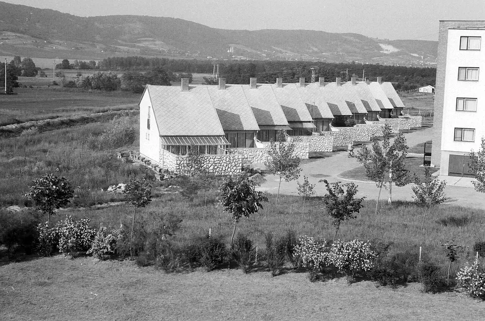 Retro Bowling Bár