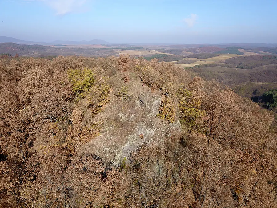 Kis-kői-bazaltbarlang