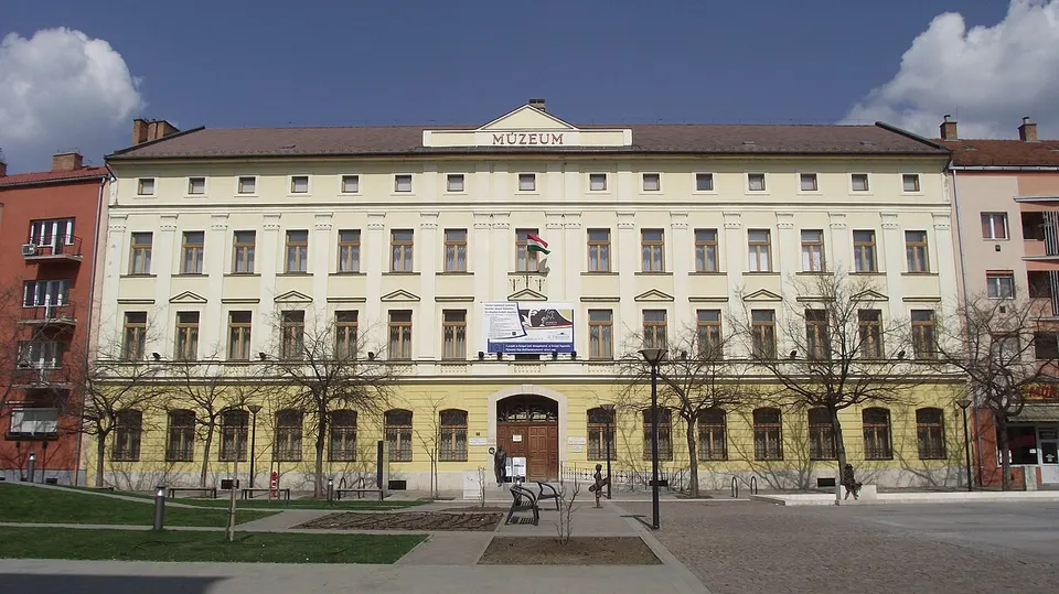 Damjanich János Múzeum