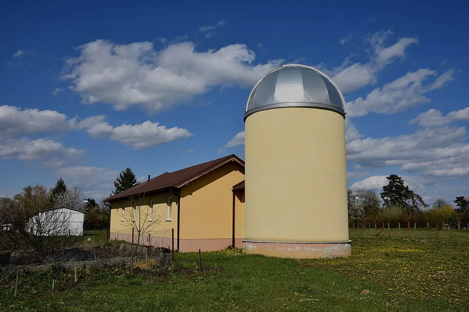 Hegyháti Csillagvizsgáló