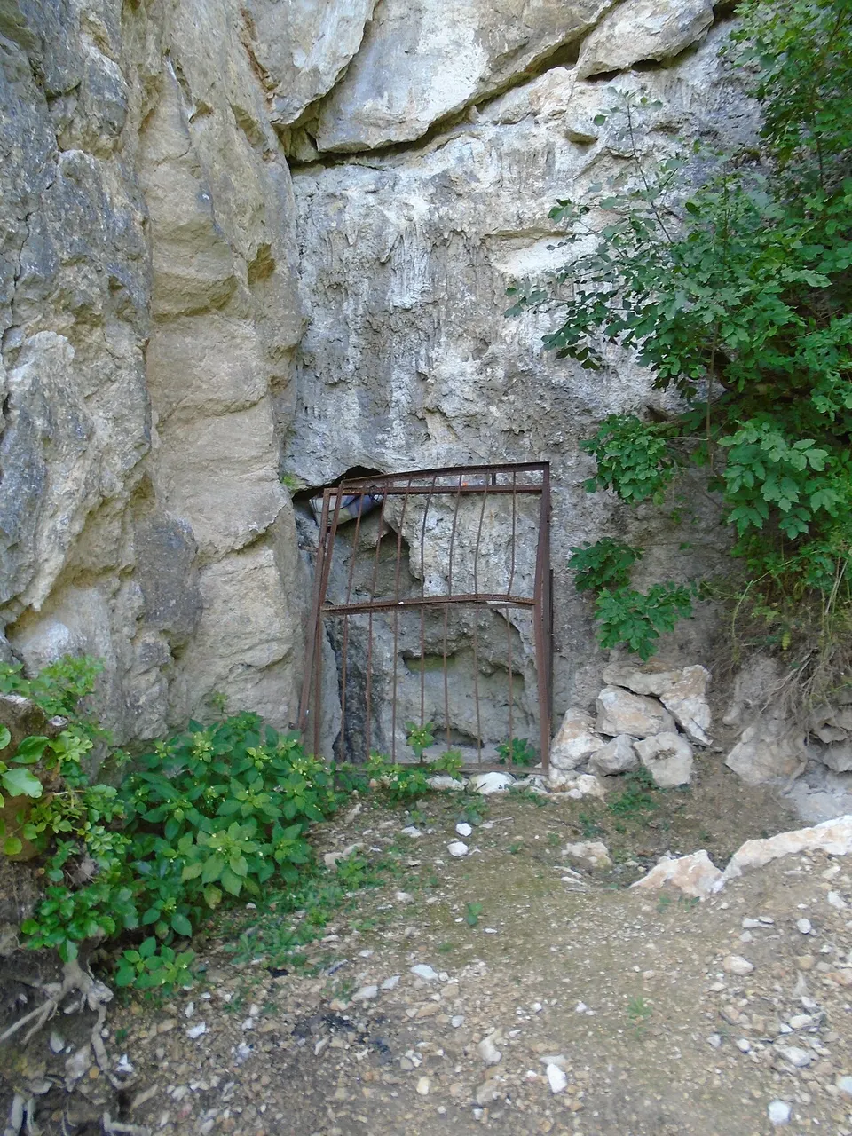 Kecske-hegyi-hasadék