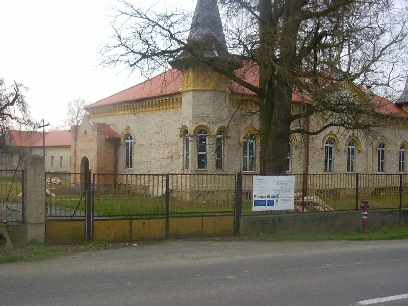 Jankovich-Bésán-kastély