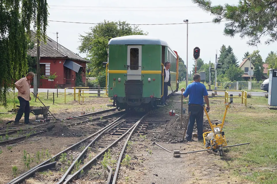 Balatonfenyvesi kisvasút
