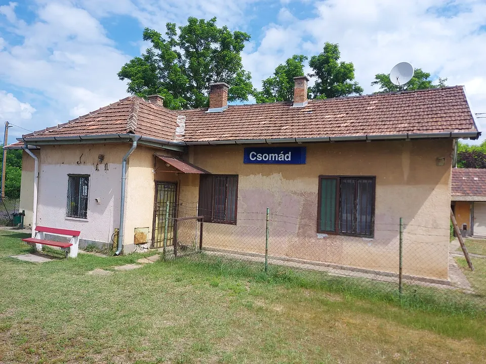 Narancs Ranch Lovarda