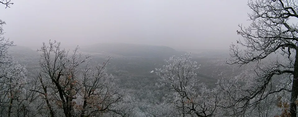 Zuvár