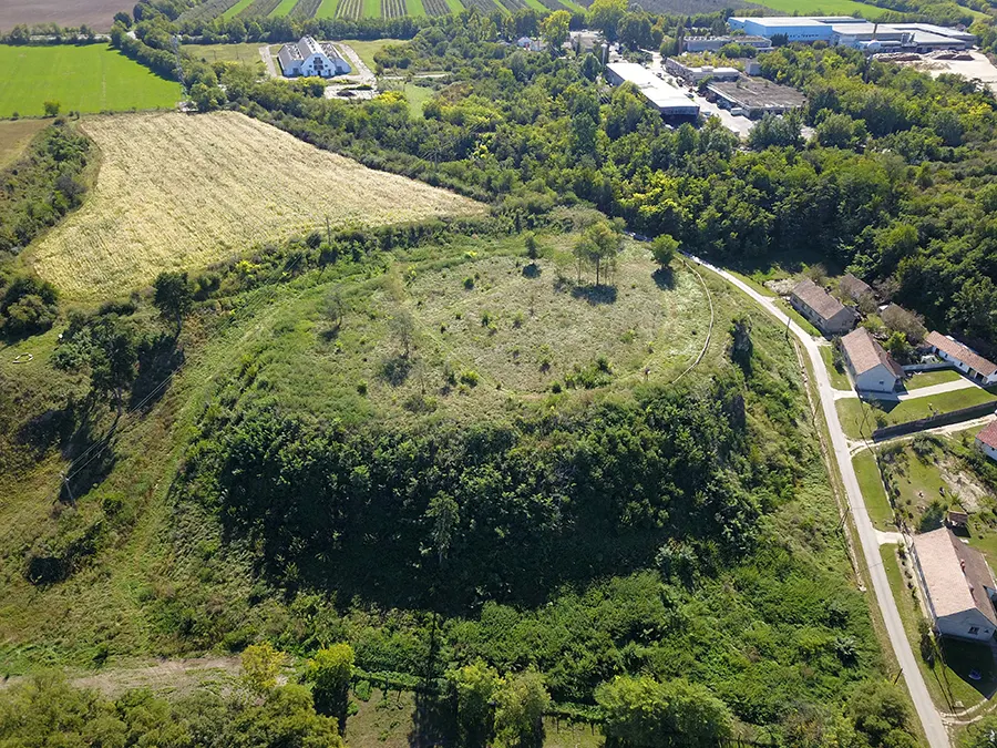 Bronzkori Földvár