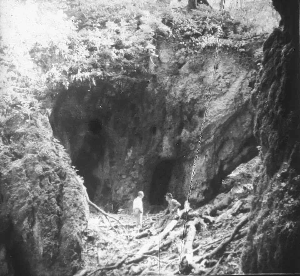 Udvar-kő