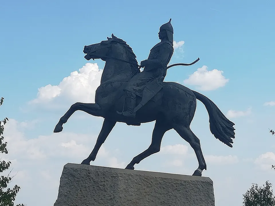 Árpád emlékmű és kilátó