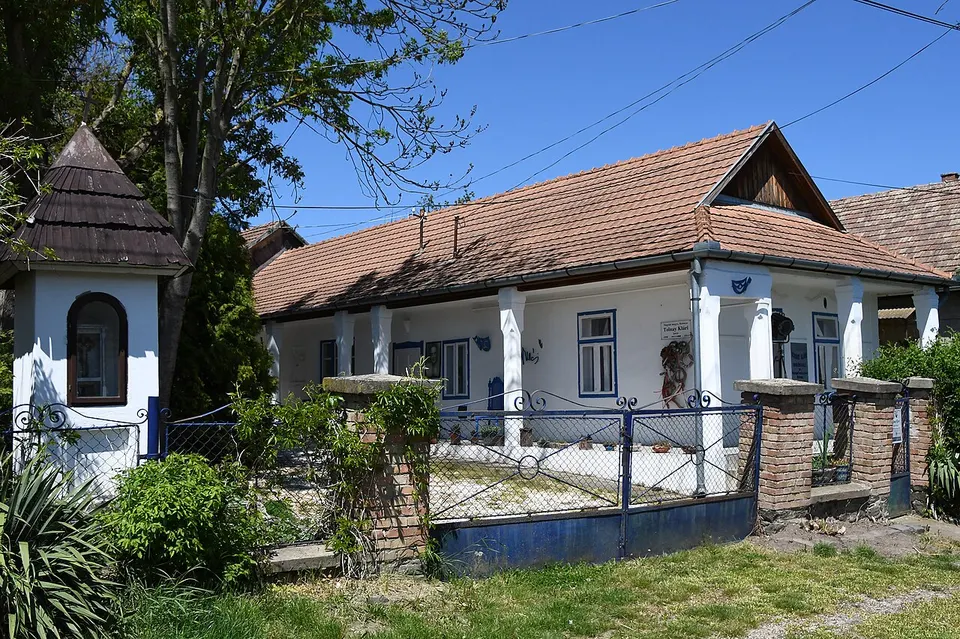 Mikszáth-Mauks emlékpark