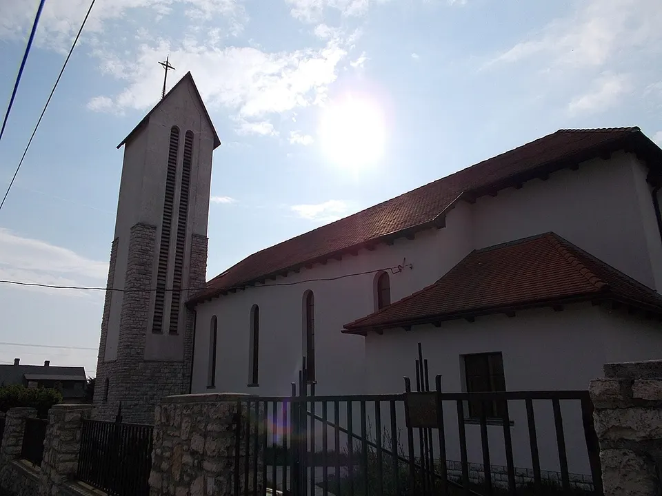 Cholnoky Jenő-barlang
