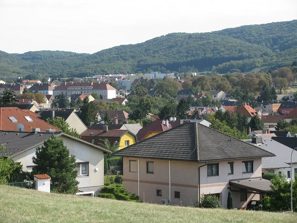 Bergbad Hainburg