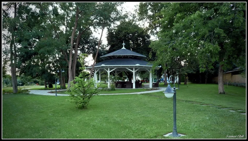 Szarvasi jégpálya
