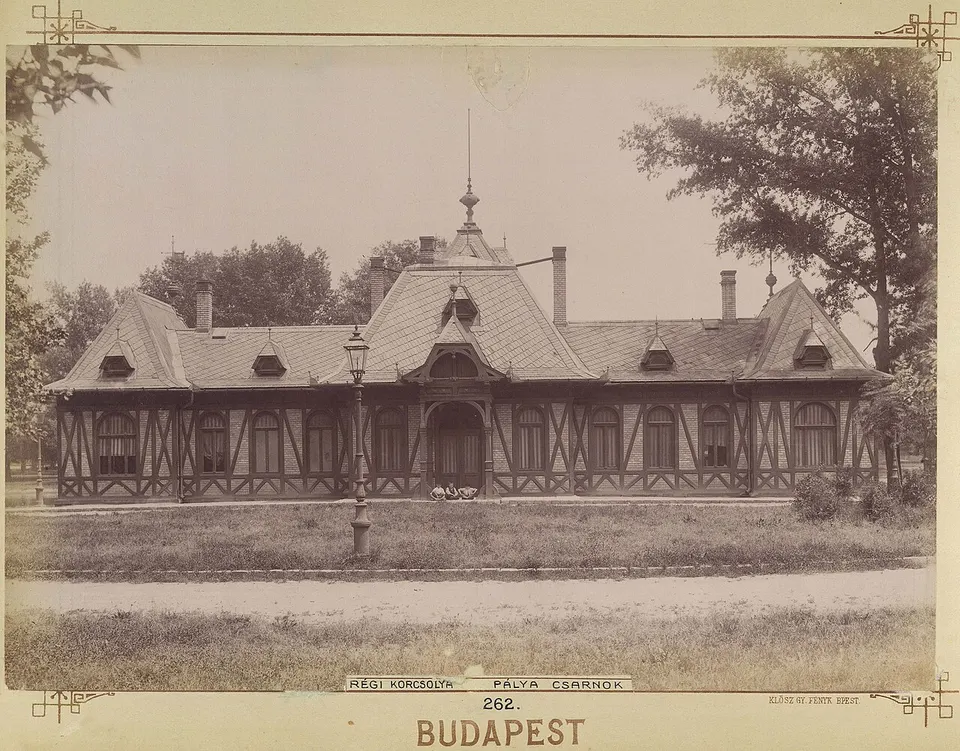 Budapest Park - Jégpálya