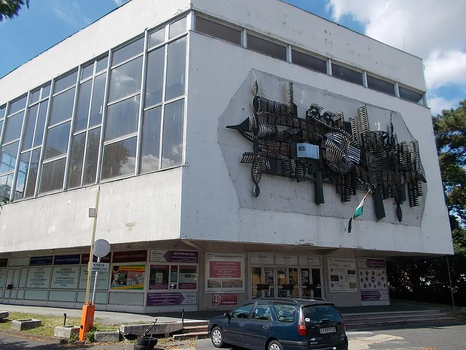 CODE Digitális Élményközpont
