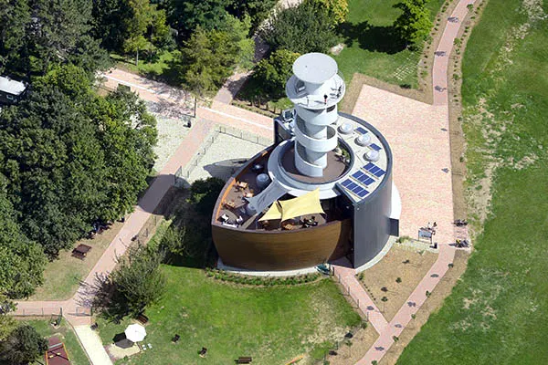 Hajózástörténeti Látogatóközpont és Kilátó