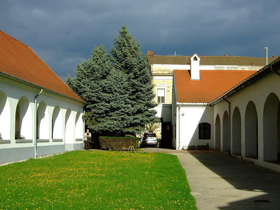 Debreceni Irodalom Háza