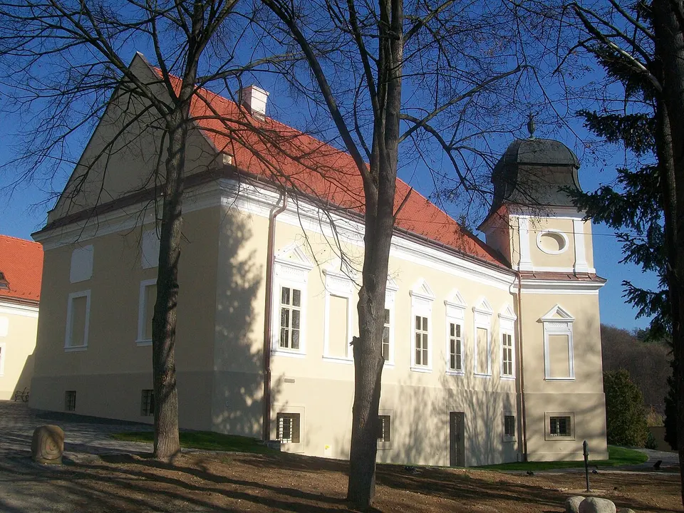 Kaštieľ Imre Madácha